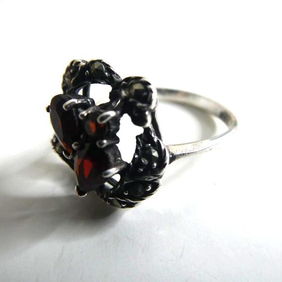 Sterling Silver Garnet Flower Vine Leaf Marcasite Finger Ring Vintage 925 Red - Picture 2 of 7